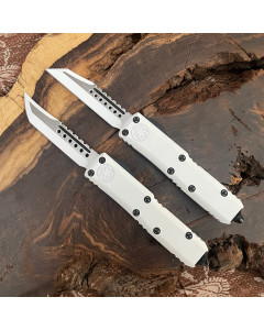 Microtech Combat Troodon Storm Trooper Hellhound and Warhound Set